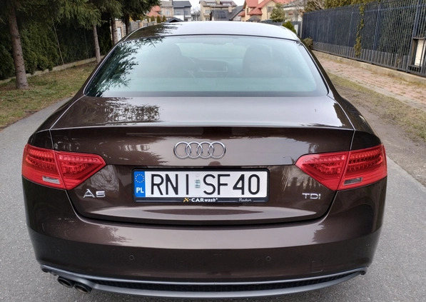 Audi A5 cena 59900 przebieg: 186000, rok produkcji 2015 z Radom małe 301